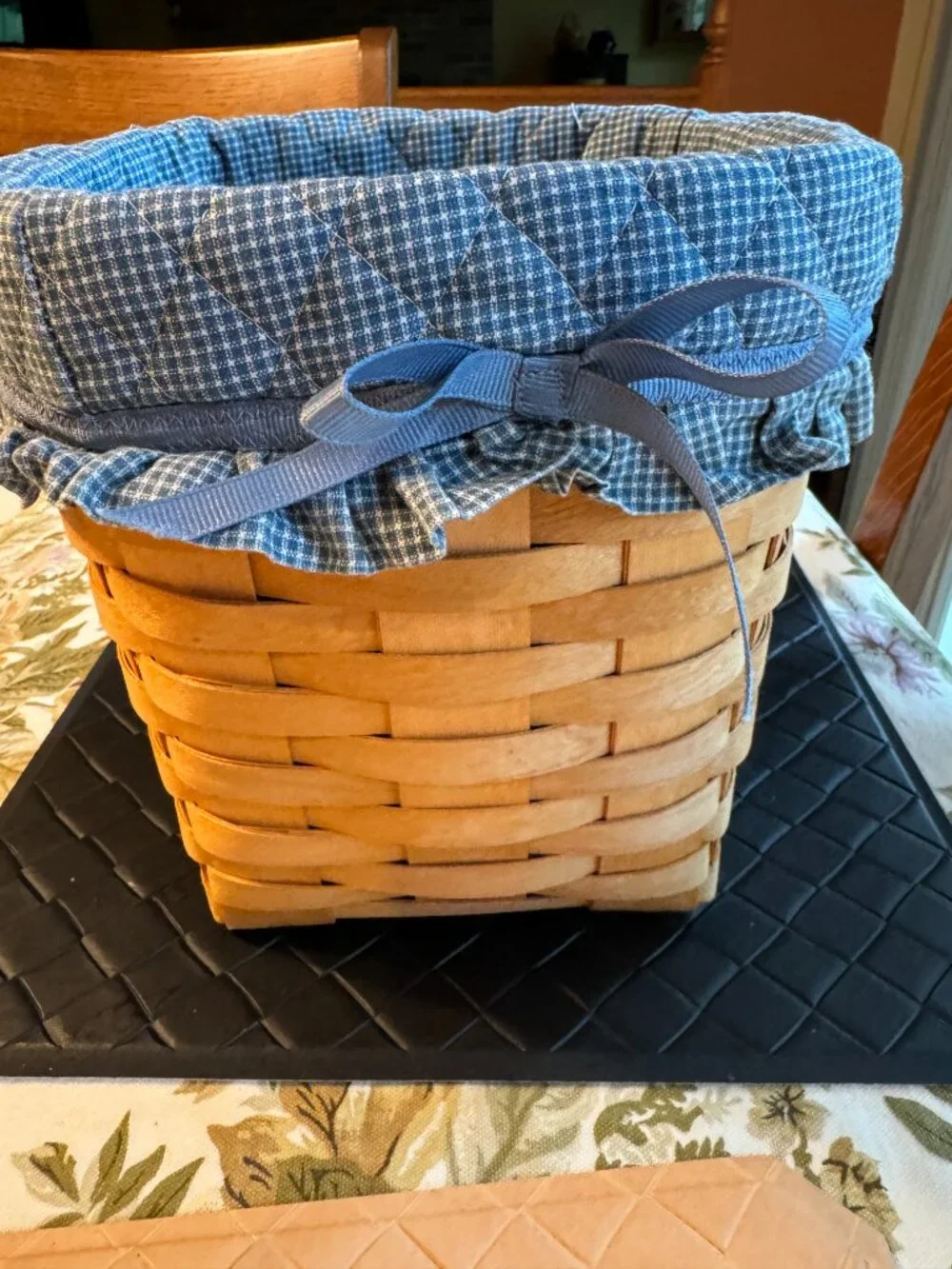 Royce Craft Basket Handwoven Wood with Plaid Lining 7 3/4